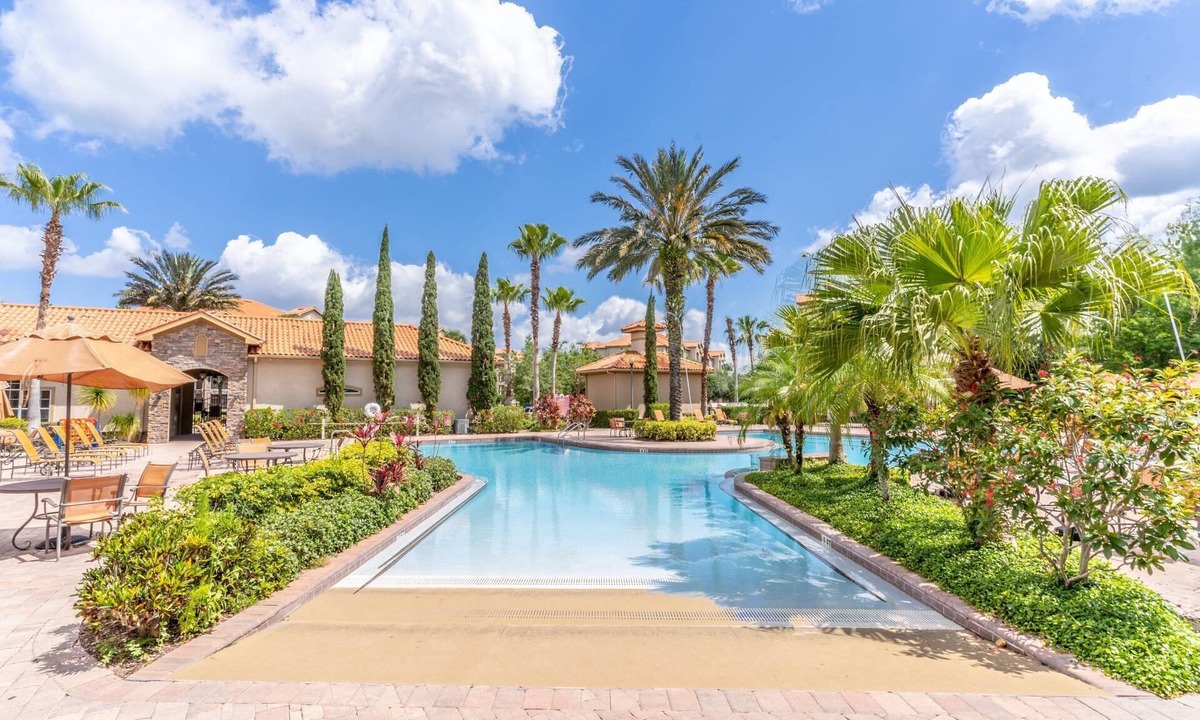 Four Corners Condo | 15% Off Weekly Stays | Resort Pool | Spa | Near Disney | Gated Condo w/Patio in Tuscana Resort