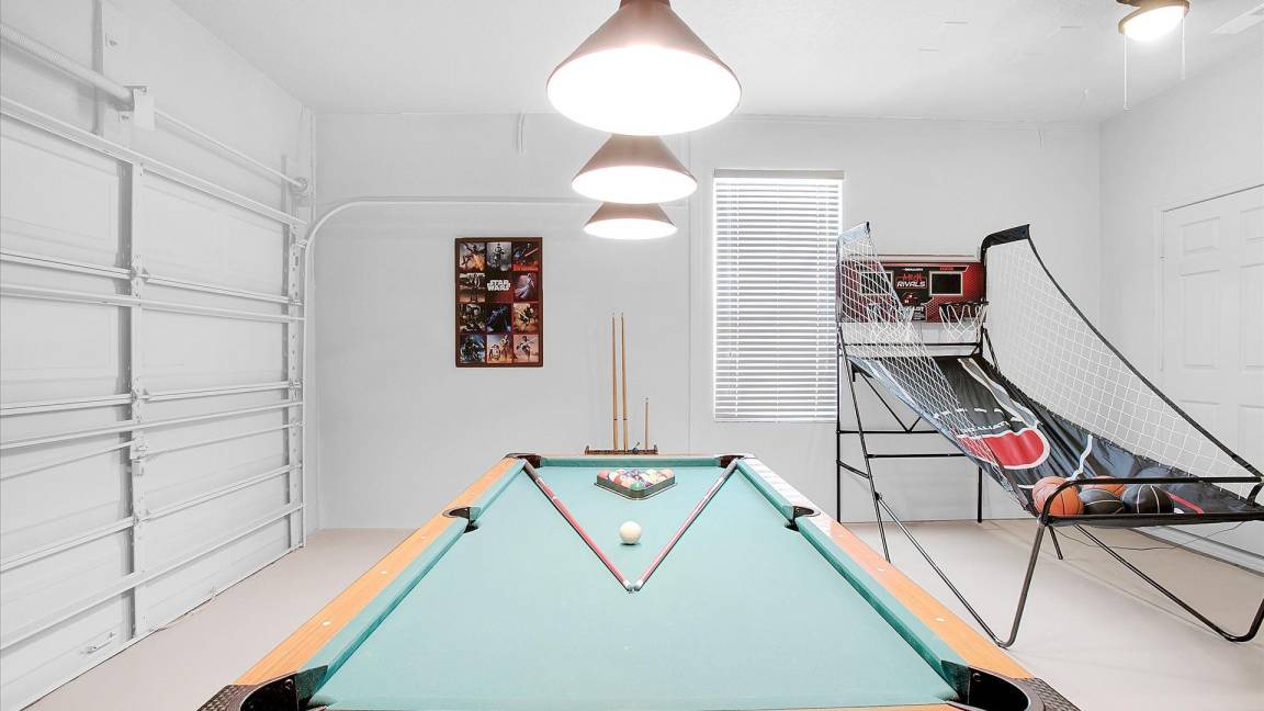 Windsor Hills House | 169 m² House ∙ 3 bedrooms ∙ 7 guests