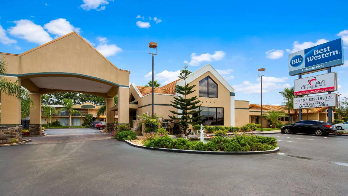 West Colonial Hotel | 31 m² Hotel ∙ 4 guests