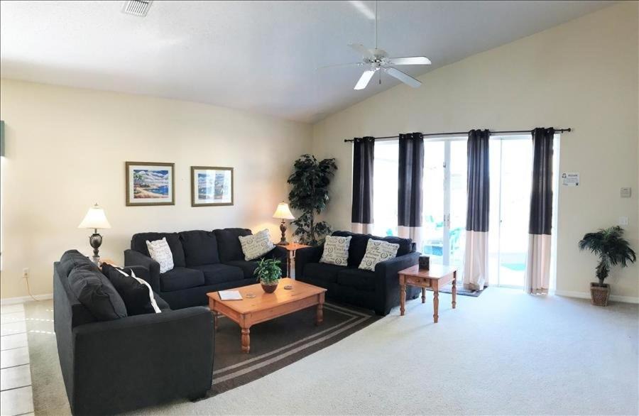 Four Corners House | 41 Glenbrook House