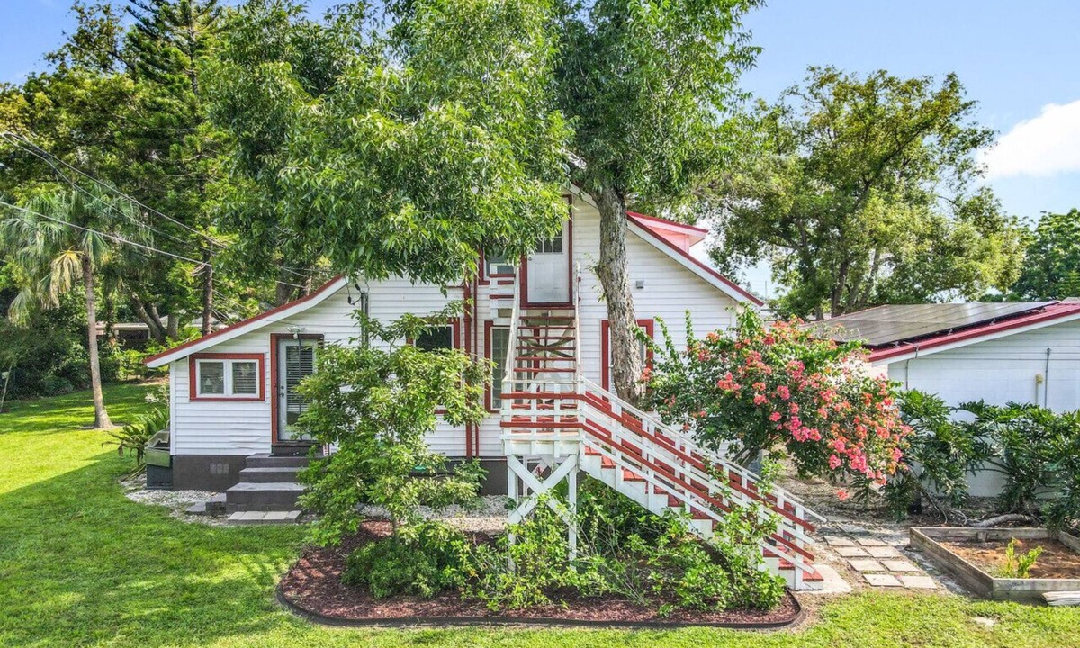 Northwest Orlando House | 4430 Buckeye Court @ Orlando, FL