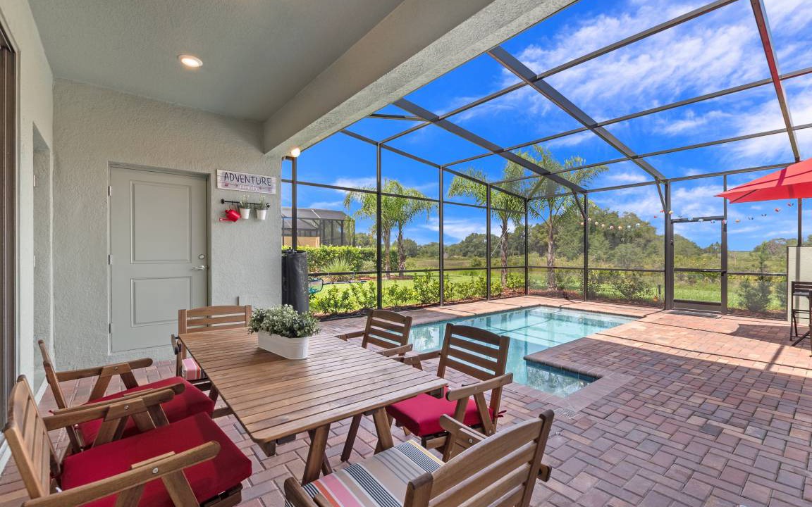 Loughman Cottage | 4615 Terrasonesta Drive