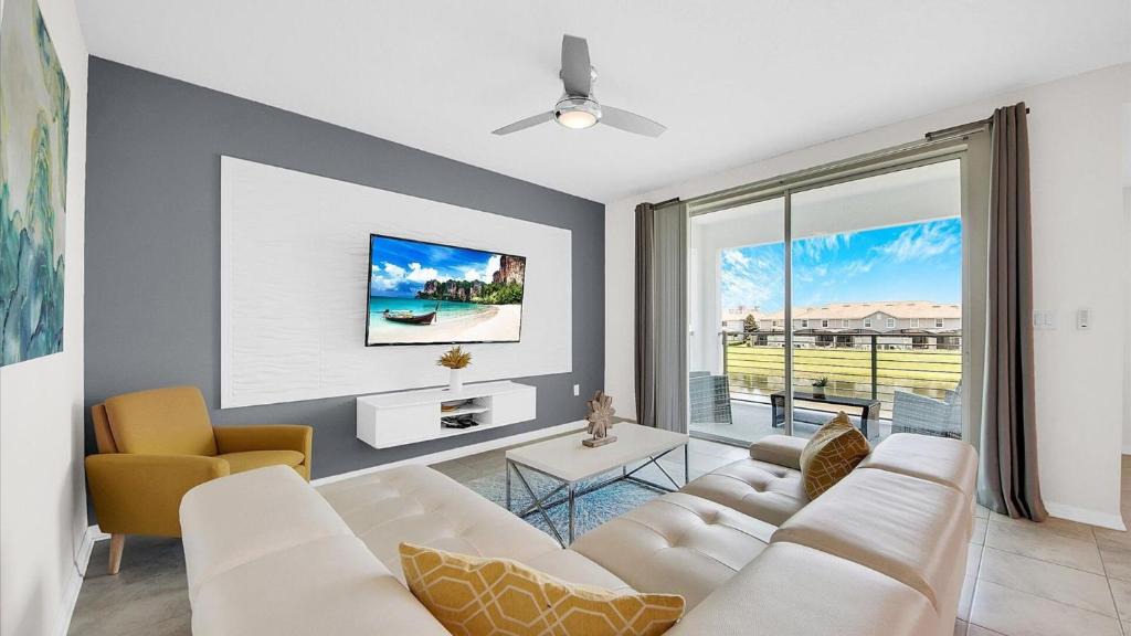 Kissimmee Villa | 5 Star Condo on Orlando’s most Exclusive Storey Lake Resort Orlando Condo 6160