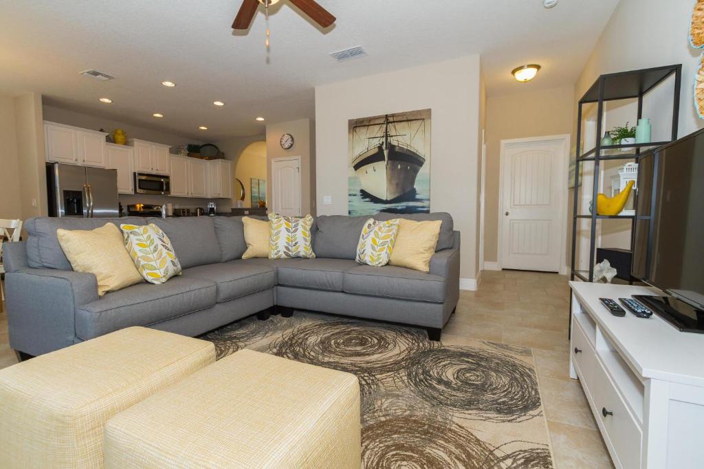 Loughman House | 5140OBA-Solterra Resort