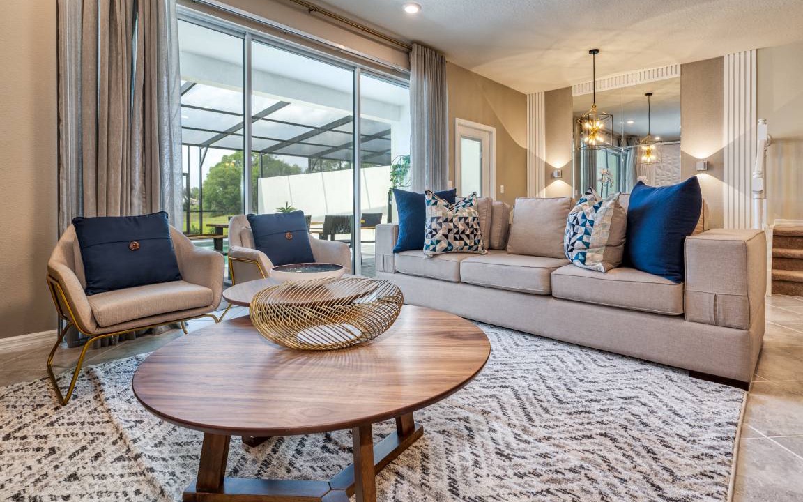 Loughman Villa | 7553 Oak Spring Lane