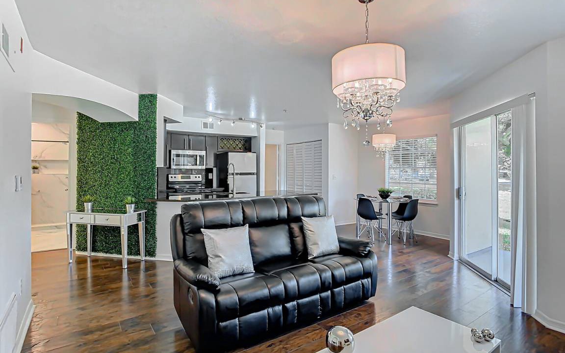 Metro West Condo | 78 m² Condo ∙ 1 bedroom ∙ 2 guests