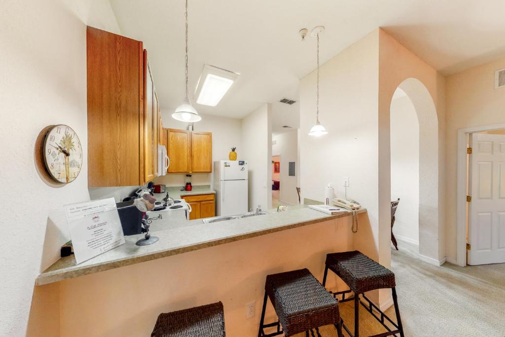 Bahama Bay Hotel | Bahama Bay Resort 33503