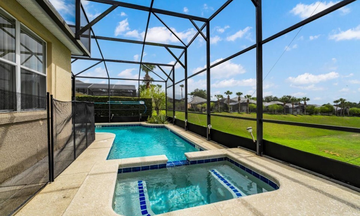 Calabay Parc House | Calabay Parc Luxury Villa With Private Pool and Spa