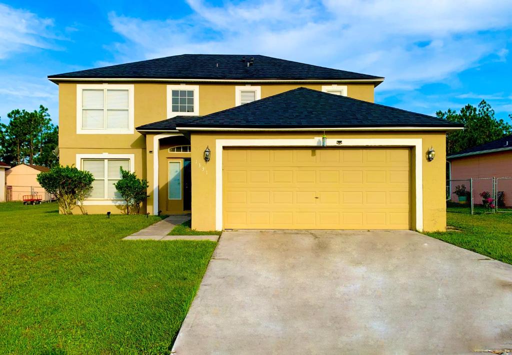 Kissimmee House | Close 2 Disney Fun House - Free Wine, Coffee, Game room & BBQ Grill