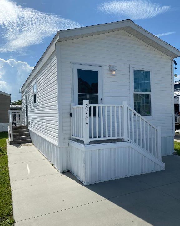 Kissimmee House | Cozy Tiny Home Near Disney World & Orlando Parks!