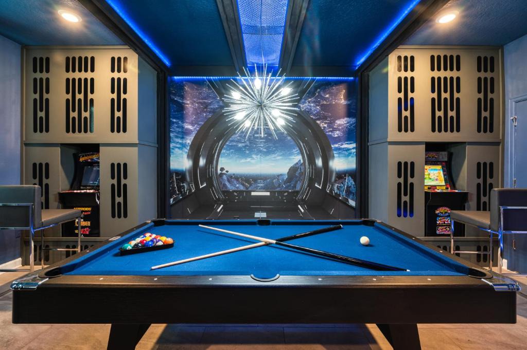 Kissimmee House | Elegant Villa wPrivate Pool & Game Room, near WDW