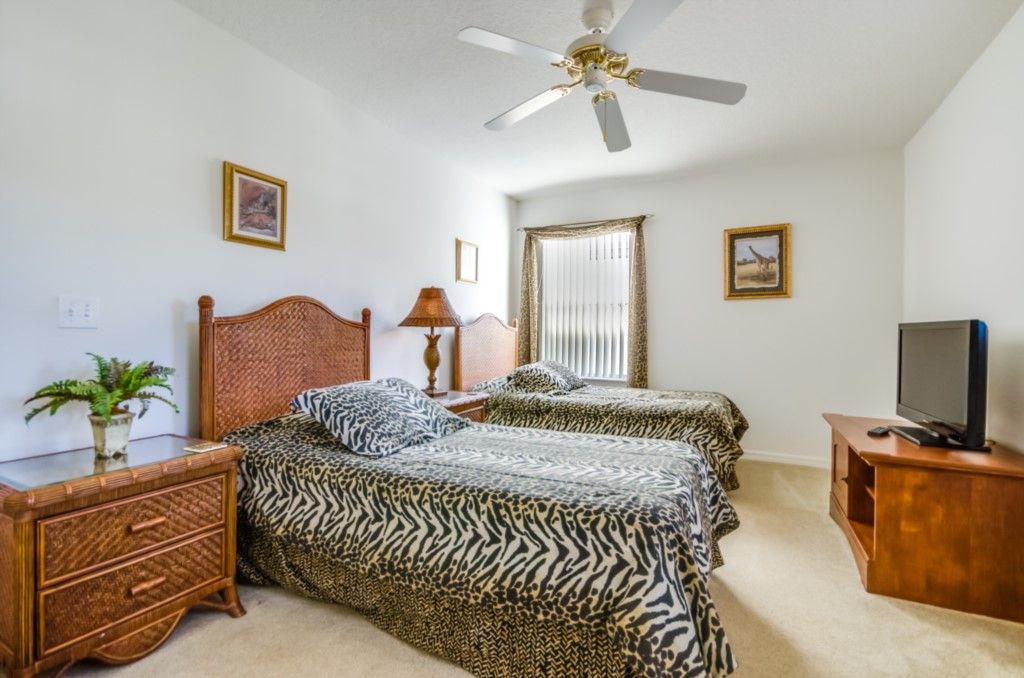 Windwood Bay Villa | Enjoy Orlando With Us - Windwood Bay - Welcome To Spacious 5 Beds 3 Baths Villa - 7 Miles To Disney