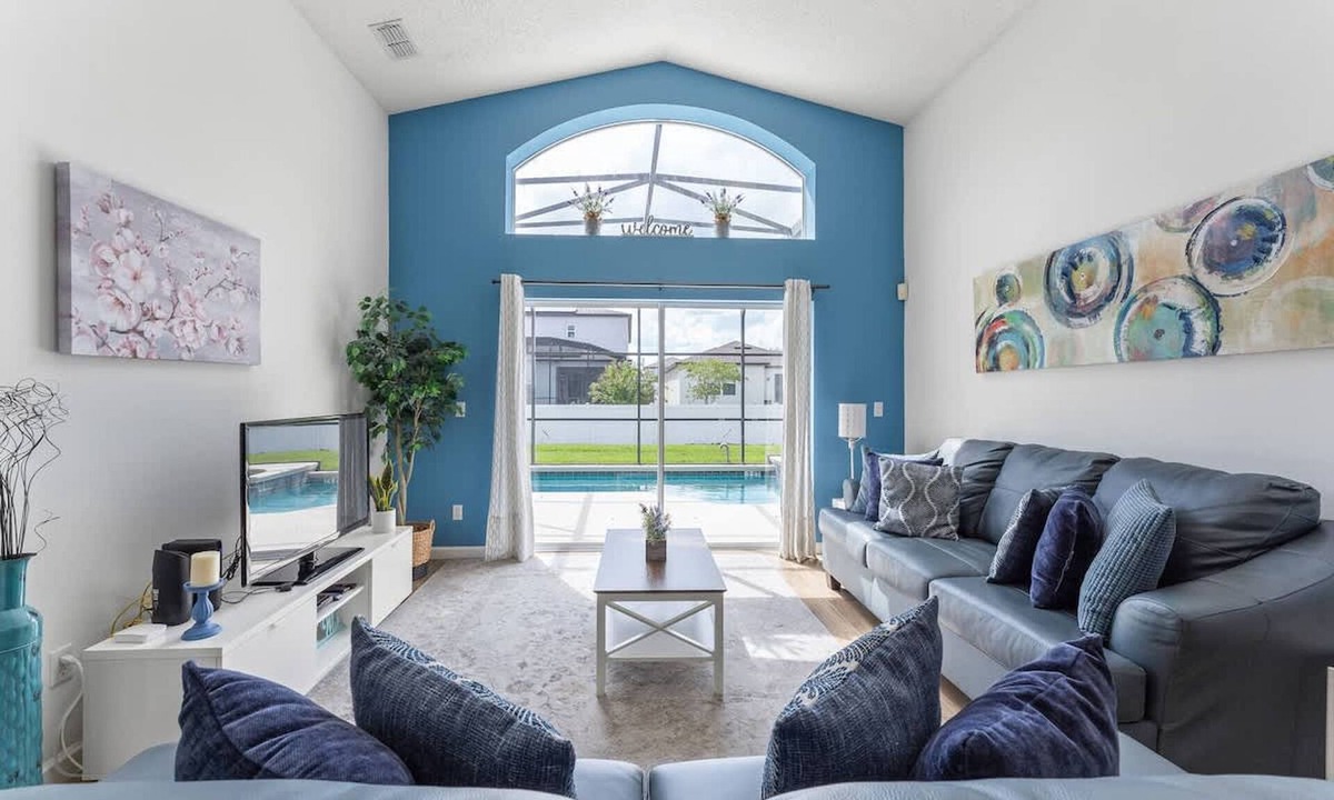 Seasons House | Entertaining Game Room 4BR Near Disney