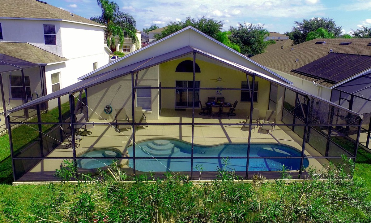 Highgate Park Villa | Executive Villa, South Facing Pool And Spa, 15-20 Mins To Disney Parks