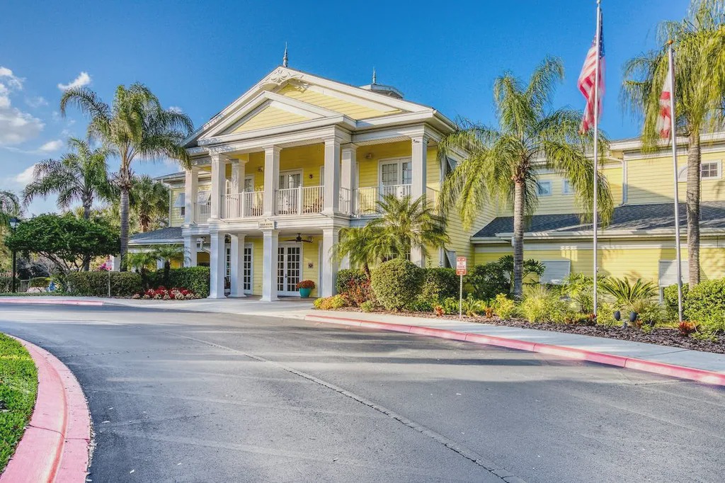 Bahama Bay Apartment | Family Friendly condo minutes from Disney!!