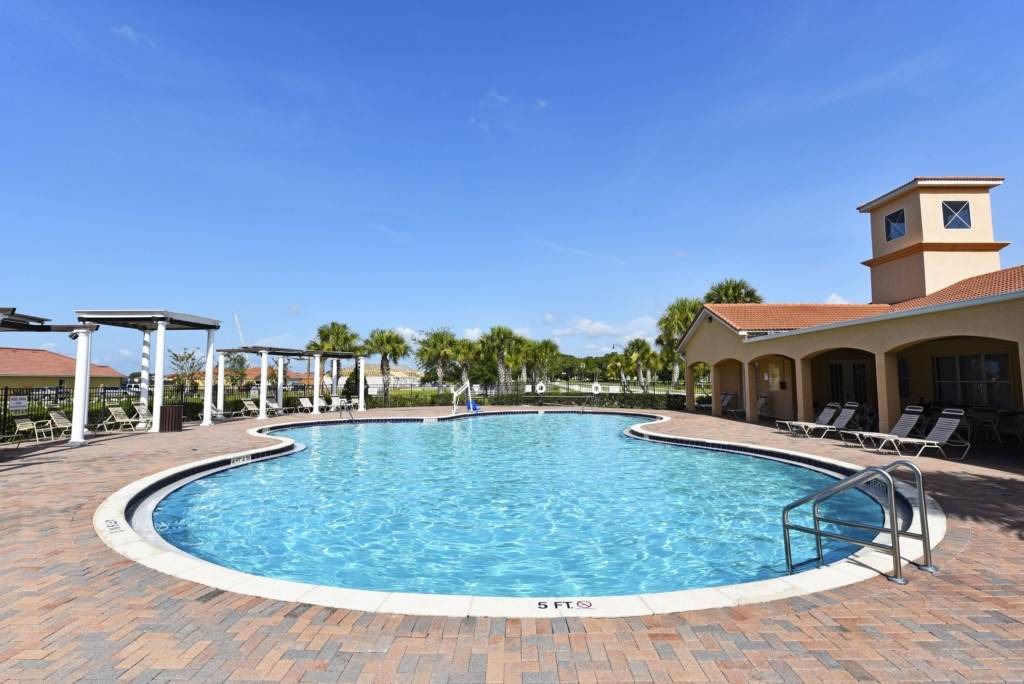 Buena Ventura Lakes House | House ∙ 4 bedrooms ∙ 8 guests