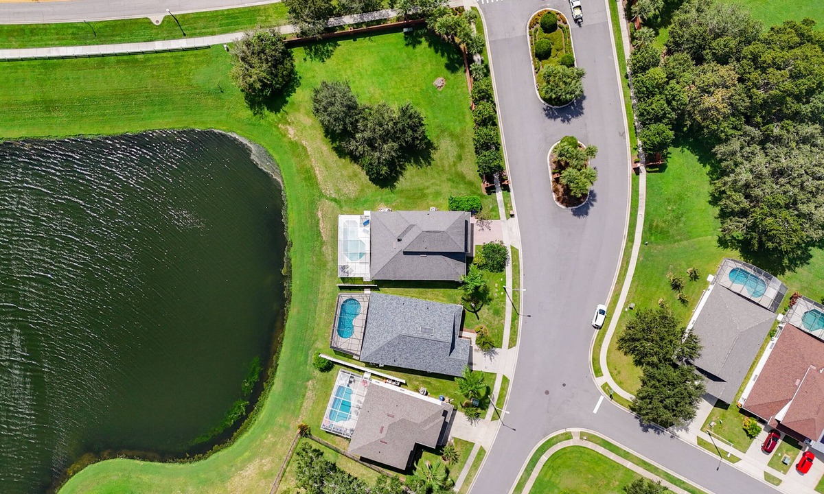 Kissimmee House | Kissimmee Lakeview Pool for Family, Silver Spurs, Turnpike, Disney; 14 guests