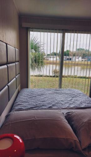 Buena Ventura Lakes Apartment | Lakeview Tiny House Near Airport & Universal Studios