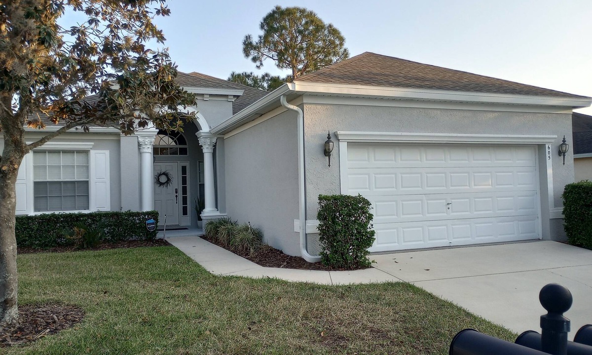 Calabay Parc House | Luxury 4 Bedroom Home/South facing Pool/Spa/Covered Lanai. Champions Gate Area