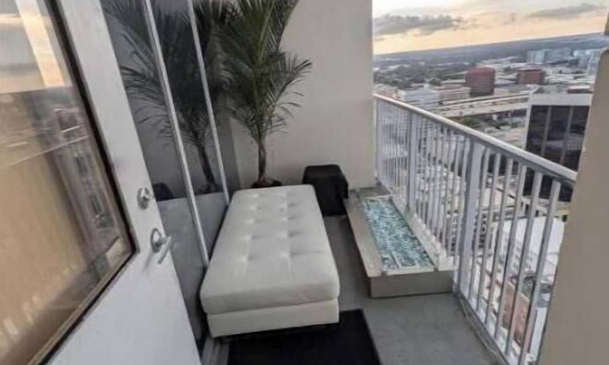 Downtown Orlando Condo | Luxury Skyrise Penthouse