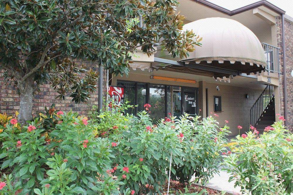 Historic Downtown Kissimmee House | Motel ∙ 3 guests