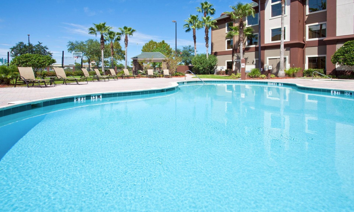 Orlandos Sunshine Orlando | Airport North