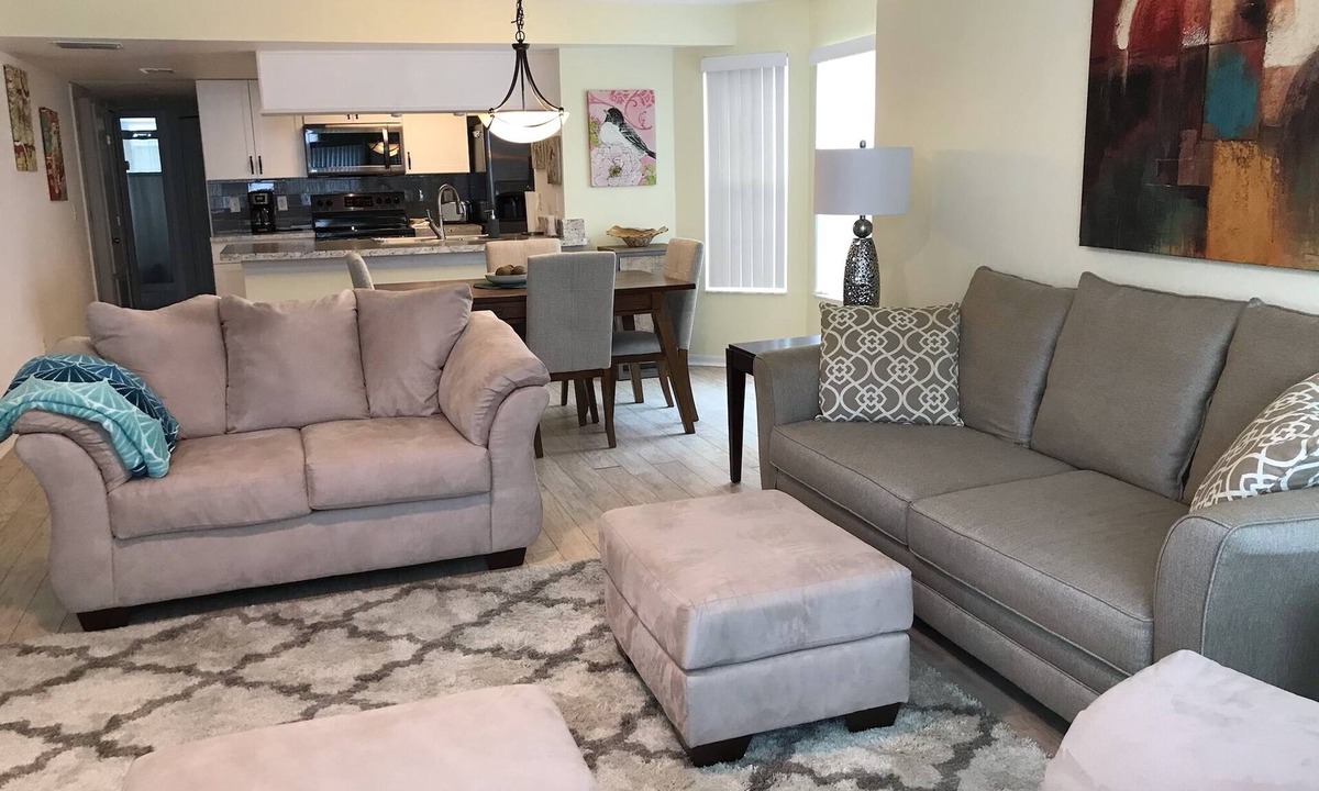 Royal Palm Bay Condo | Recently Remodeled, Very Comfy Condo Near Disney, Universal and Sea World.