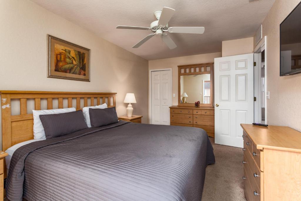 Kissimmee Villa | Regal Oaks-RU959