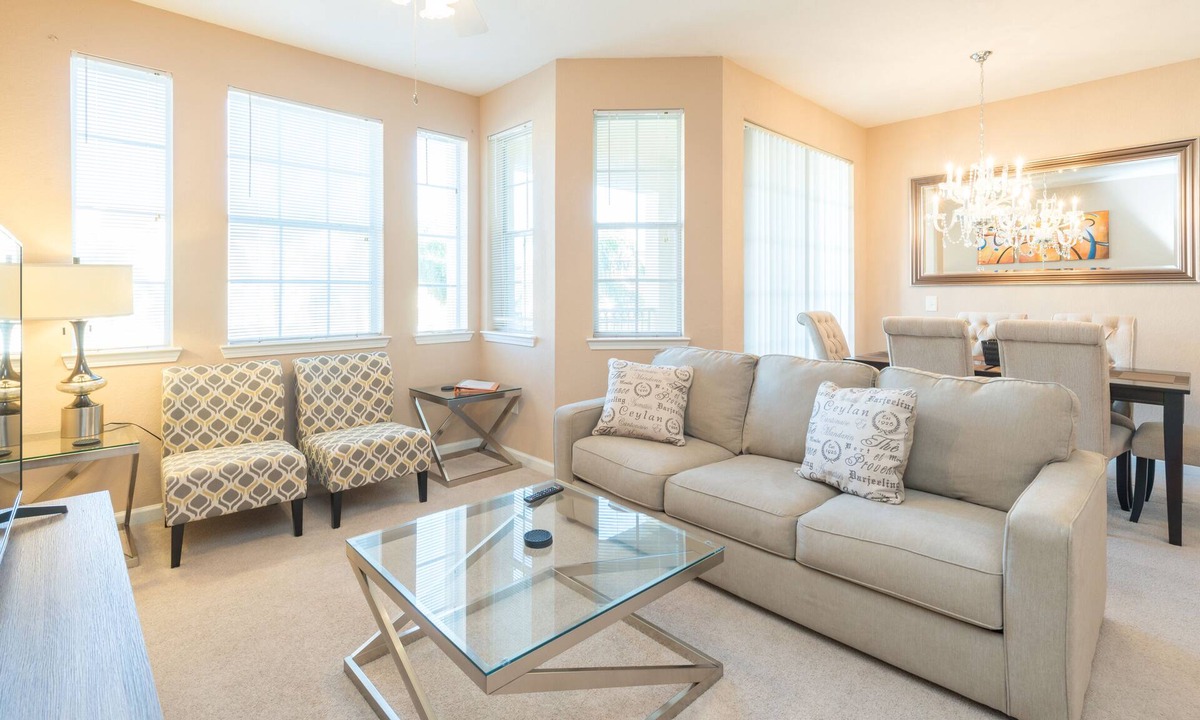 Ridge Villa | Loughman