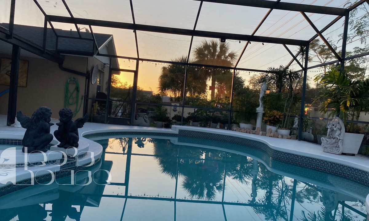 Indian Ridge House | Sunny Home Private Pool near Disney, Private Fence, Garden, BBQ Grill