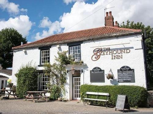 Bedale Hotel | The Greyhound, Hackforth Near Bedale