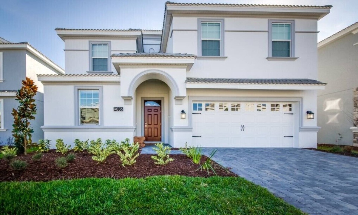 Sandy Ridge Villa | The Ultimate 9 Bedroom 5 Bathroom Champions Gate Resort Pool Villa With Spa and Games Room