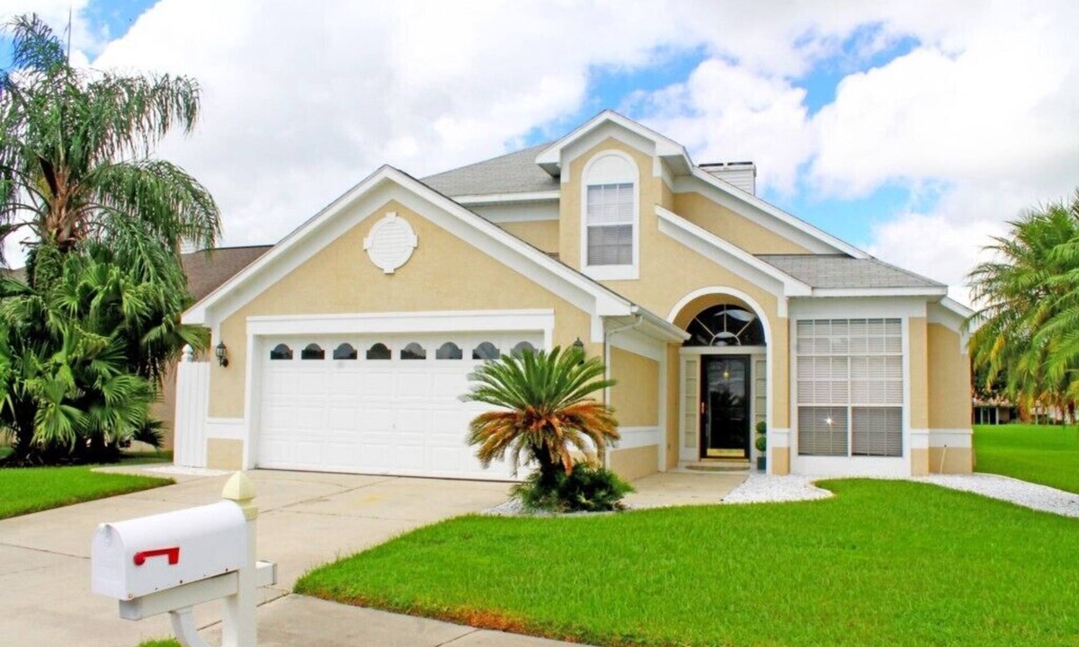 Ventura House | Ventura Cove Holiday Home