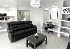 1 Bedroom Condo 318547 by Houzlet