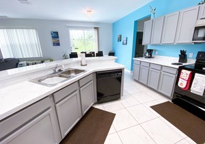 2 storey Big Disney Villa - Pool/spa has Woodland View - close to Disney & Golf