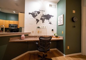 20 minutes to the theme park! Family- sized condo with private patio