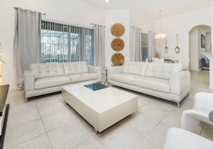261 m² House ∙ 5 bedrooms ∙ 10 guests