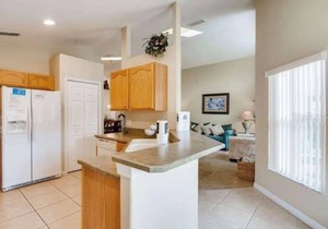4 BDRM 3 Bath Home with Private Screened and Heated Pool- 15 Min to Disney