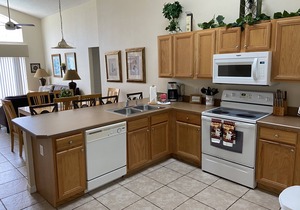 4 bed pool home on gated community Emerald Island Resort only minutes from Disney