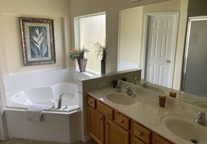4 bed pool home on gated community Emerald Island Resort only minutes from Disney