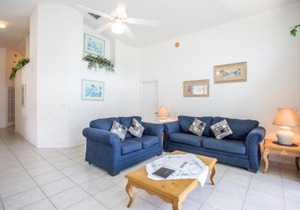 4 Bedroom Disney Area Pool Home with Lake View