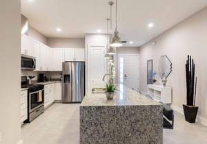 ★ 4 BR 4 BA Villa | 5min→Disneyworld |1804ft²| BBQ