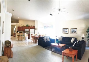 41 Glenbrook House