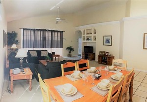 41 Glenbrook House