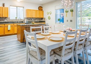 5 Bedroom Villa l 10 min to Disney l Themed Rooms