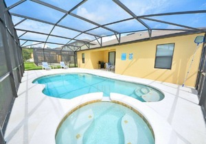 5 Bedrooms with Private Pool close to Disney! 1014