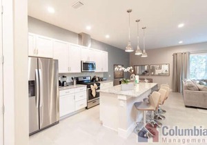 5 BR 6 BA Villa 5 min to Disneyworld with BBQ Grill
