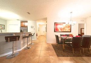 5BR,4BA villa minutes away from Disney – Sleeps 13