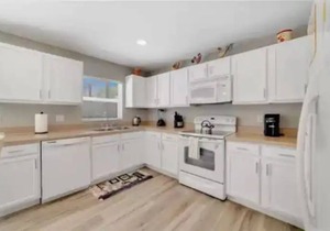 Beautiful 4 bedroom villa with private pool near Disney
