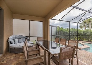 Beautiful NEW LUXURY 7 Bedroom Villa near Disney